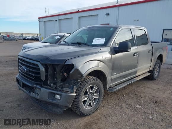 ✅ 2016 Ford F-150 XLT • VIN: 1FTEW1EG4GKF51398 • Лот: 43700217. Опубликован ранее на IAAI с пробегом 129 808 миль. Бесплатный доступ к архиву аукционных продаж из США и подробный отчёт об истории автомобиля на DreamBid. Изображение 2.