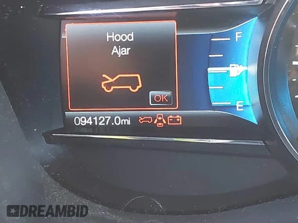 ✅ 2018 Ford Explorer XLT • VIN: 1FM5K7D83JGC25445 • Lot: 43302004. Wystawiony na IAAI z przebiegiem 94 127 mil. Bezpłatny archiwum sprzedaży aukcyjnych z USA i szczegółowy raport historii pojazdu na DreamBid. Zdjęcie 15.