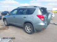 ✅ 2008 Toyota RAV4 • VIN: JTMZD33V185095784 • Лот: 43297347. Опубликован ранее на IAAI с пробегом 222 970 миль. Бесплатный доступ к архиву аукционных продаж из США и подробный отчёт об истории автомобиля на DreamBid. Изображение 3.