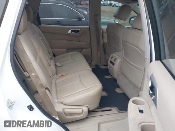 ✅ 2014 Nissan Pathfinder S • VIN: 5N1AR2MNXEC692930 • Lot: 41588183. Listed on IAAI with 170,299 mi. Free auction sales archive from the USA and detailed vehicle history report at DreamBid. Image 8.