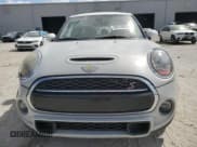 ✅ 2016 MINI Hardtop 4 Door S • VIN: WMWXU3C51G2D28635 • Лот: 50839805. Опубликован ранее на Copart с пробегом 76 274 миль. Бесплатный доступ к архиву аукционных продаж из США и подробный отчёт об истории автомобиля на DreamBid. Изображение 5.