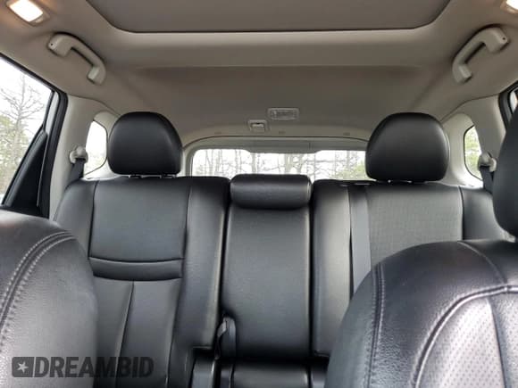 ✅ 2019 Nissan Rogue SL • VIN: 5N1AT2MVXKC810536 • Lot: 82477195. Listed on Copart with 97,058 mi. Free auction sales archive from the USA and detailed vehicle history report at DreamBid. Image 10.