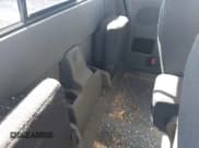 ✅ 2010 Ford Ranger XLT • VIN: 1FTKR4EE2APA75432 • Lot: 40626699. Wystawiony na IAAI z przebiegiem 61 431 mil. Bezpłatny archiwum sprzedaży aukcyjnych z USA i szczegółowy raport historii pojazdu na DreamBid. Zdjęcie 8.