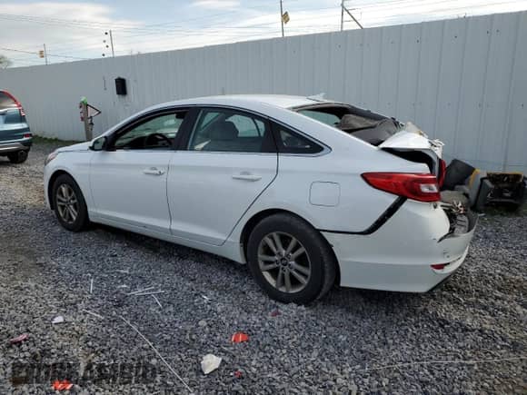 2016 Hyundai Sonata SE z VIN 5NPE24AF5GH403642, wystawiony jako Copart lot #55575015 z przebiegiem 147 462 mil mil oraz Szkoda całkowita • Salvage title. Historia ofert i sprzedaży dostępna na DreamBid. Obrazek 2.