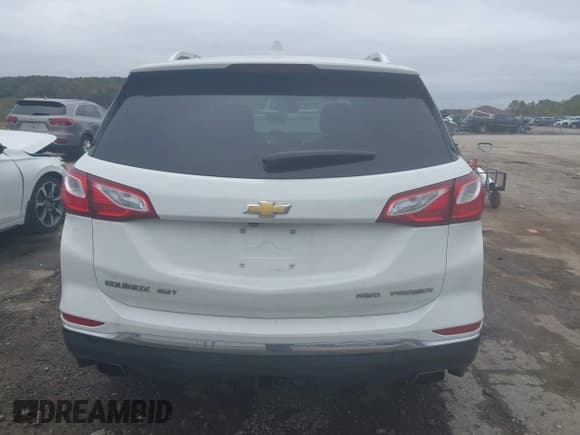 ✅ 2019 Chevrolet Equinox Premier • VIN: 2GNAXYEX6K6146733 • Lot: 43433948. Listed on IAAI with 68,361 mi. Free auction sales archive from the USA and detailed vehicle history report at DreamBid. Image 17.