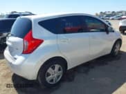 ✅ 2015 Nissan Note S • VIN: 3N1CE2CP8FL366337 • Lot: 42526204. Wystawiony na IAAI z przebiegiem 146 537 mil. Bezpłatny archiwum sprzedaży aukcyjnych z USA i szczegółowy raport historii pojazdu na DreamBid. Zdjęcie 4.