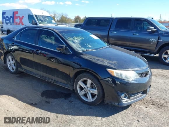 ✅ 2012 Toyota Camry L • VIN: 4T1BF1FK6CU148975 • Лот: 43492163. Опубликован ранее на IAAI с пробегом 170 000 миль. Бесплатный доступ к архиву аукционных продаж из США и подробный отчёт об истории автомобиля на DreamBid. Изображение 1.