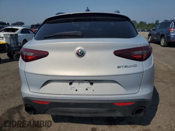 ✅ 2022 Alfa Romeo Stelvio Sprint • VIN: ZASPAJAN6N7D24460 • Lot: 67351175. Listed on Copart with 37,777 mi. Free auction sales archive from the USA and detailed vehicle history report at DreamBid. Image 6.