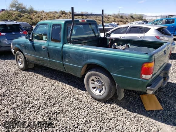 ✅ 1999 Ford Ranger XL • VIN: 1FTYR14C3XPA44174 • Lot: 64664084. Listed on Copart with 148,280 mi. Free auction sales archive from the USA and detailed vehicle history report at DreamBid. Image 2.
