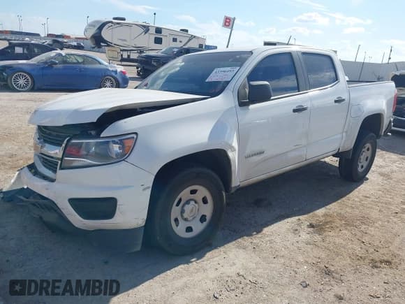 ✅ 2019 Chevrolet Colorado 2WD Work Truck • VIN: 1GCGSBEA8K1196952 • Lot: 43396493. Listed on IAAI with 196,067 mi. Free auction sales archive from the USA and detailed vehicle history report at DreamBid. Image 17.