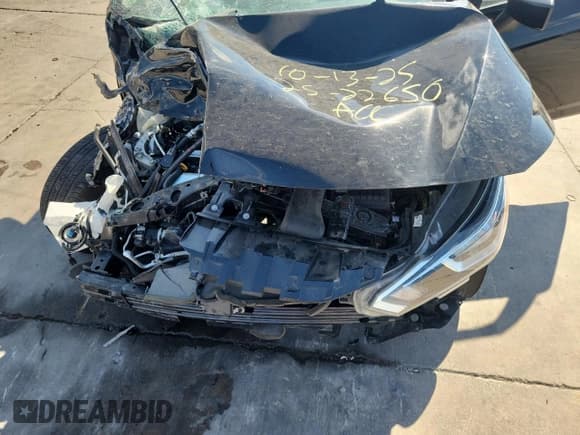 ✅ 2024 Nissan Versa S • VIN: 3N1CN8DV6RL852844 • Lot: 86714755. Listed on Copart with 22,153 mi. Free auction sales archive from the USA and detailed vehicle history report at DreamBid. Image 11.