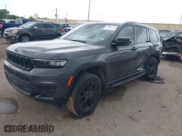 ✅ 2024 Jeep Grand Cherokee Altitude • VIN: 1C4RJKAG8R8510073 • Lot: 42981764. Listed on IAAI with 31,614 mi. Free auction sales archive from the USA and detailed vehicle history report at DreamBid. Image 2.