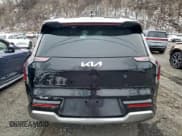 ✅ 2024 Kia EV9 Land • VIN: KNDADFS57R6042051 • Лот: 96032575. Опубликован ранее на Copart с пробегом 8 705 миль. Бесплатный доступ к архиву аукционных продаж из США и подробный отчёт об истории автомобиля на DreamBid. Изображение 6.