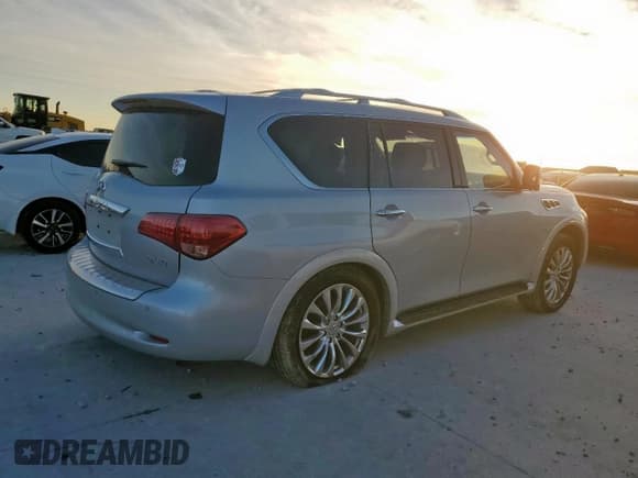 ✅ 2017 Infiniti QX80 • VIN: JN8AZ2NF3H9646454 • Lot: 89649005. Wystawiony na Copart z przebiegiem 43 746 mil. Bezpłatny archiwum sprzedaży aukcyjnych z USA i szczegółowy raport historii pojazdu na DreamBid. Zdjęcie 3.