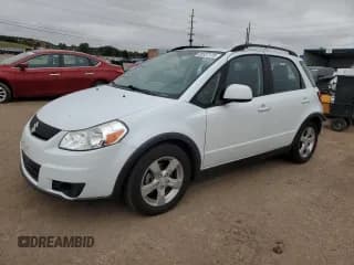 ✅ 2012 Suzuki SX4 Crossover • VIN: JS2YB5A36C6306470 • Lot: 85537175. Wystawiony na Copart z przebiegiem 50 220 mil. Bezpłatny archiwum sprzedaży aukcyjnych z USA i szczegółowy raport historii pojazdu na DreamBid. Zdjęcie 1.