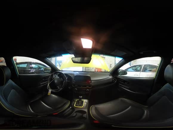 2020 Hyundai Kona Limited с VIN KM8K33A56LU493221, выставлен на аукционе Copart как лот 68171752 с пробегом 60 744 миль миль и . История ставок и продаж доступна на DreamBid. Изображение 13.