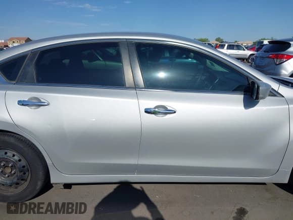✅ 2017 Nissan Altima SL • VIN: 1N4AL3AP2HC295837 • Lot: 42669946. Listed on IAAI with 116,571 mi. Free auction sales archive from the USA and detailed vehicle history report at DreamBid. Image 14.