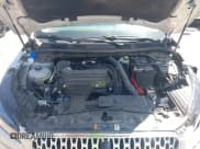 ✅ 2023 Lincoln Corsair Standard • VIN: 5LMCJ1CA2PUL07699 • Lot: 42110870. Wystawiony na IAAI z przebiegiem 20 869 mil. Bezpłatny archiwum sprzedaży aukcyjnych z USA i szczegółowy raport historii pojazdu na DreamBid. Zdjęcie 10.