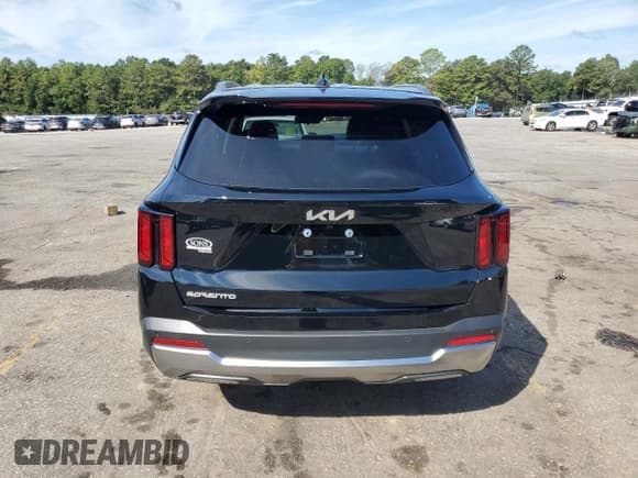 ✅ 2025 Kia Sorento S • VIN: 5XYRL4JC4SG380195 • Lot: 84646355. Listed on Copart with 12,744 mi. Free auction sales archive from the USA and detailed vehicle history report at DreamBid. Image 6.