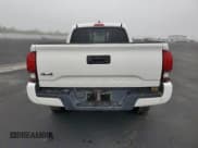 ✅ 2020 Toyota Tacoma SR • VIN: 3TYSX5EN8LT000002 • Лот: 82582975. Опубликован ранее на Copart с пробегом 97 874 миль. Бесплатный доступ к архиву аукционных продаж из США и подробный отчёт об истории автомобиля на DreamBid. Изображение 6.