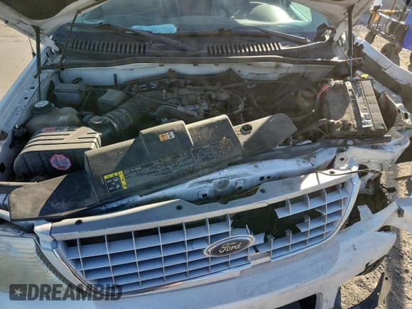 ✅ 2002 Ford Explorer Limited • VIN: 1FMDU75W62ZB93213 • Лот: 81965595. Опубликован ранее на Copart с пробегом Не указан. Бесплатный доступ к архиву аукционных продаж из США и подробный отчёт об истории автомобиля на DreamBid. Изображение 12.