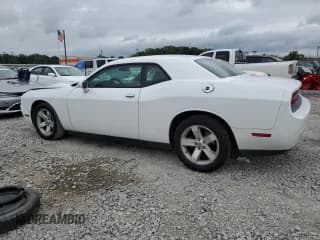 ✅ 2014 Dodge Challenger SXT • VIN: 2C3CDYAG9EH266880 • Lot: 70292794. Wystawiony na Copart z przebiegiem 196 813 mil. Bezpłatny archiwum sprzedaży aukcyjnych z USA i szczegółowy raport historii pojazdu na DreamBid. Zdjęcie 2.