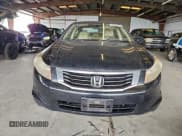 ✅ 2009 Honda Accord LX-P • VIN: JHMCP26489C007352 • Lot: 95679075. Listed on Copart with 430,276 mi. Free auction sales archive from the USA and detailed vehicle history report at DreamBid. Image 5.