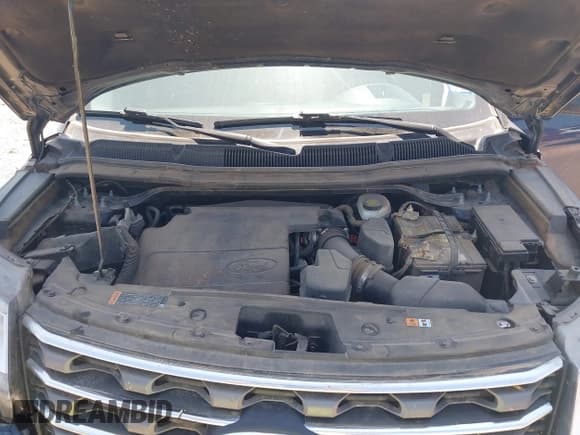 ✅ 2017 Ford Explorer • VIN: 1FM5K7B87HGD53443 • Lot: 43123384. Wystawiony na IAAI z przebiegiem 122 065 mil. Bezpłatny archiwum sprzedaży aukcyjnych z USA i szczegółowy raport historii pojazdu na DreamBid. Zdjęcie 10.