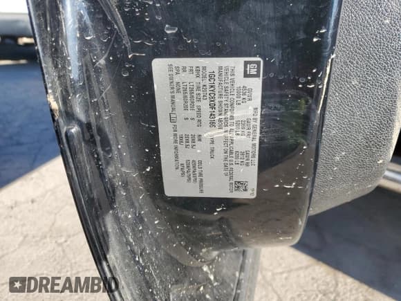 ✅ 2013 Chevrolet Silverado 2500HD LTZ • VIN: 1GC1KYC8XDF143166 • Lot: 82632614. Wystawiony na Copart z przebiegiem 216 764 mil. Bezpłatny archiwum sprzedaży aukcyjnych z USA i szczegółowy raport historii pojazdu na DreamBid. Zdjęcie 14.