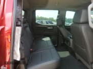 ✅ 2022 Chevrolet Silverado 1500 LT Trail Boss • VIN: 3GCUDFED9NG524318 • Lot: 68218825. Wystawiony na Copart z przebiegiem 43 149 mil. Bezpłatny archiwum sprzedaży aukcyjnych z USA i szczegółowy raport historii pojazdu na DreamBid. Zdjęcie 10.