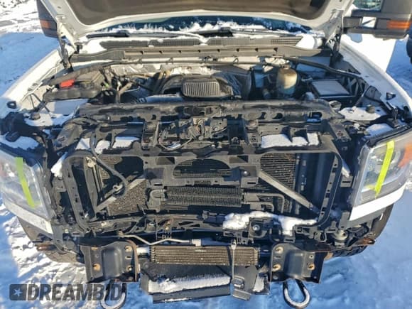 ✅ 2016 GMC Sierra 2500HD • VIN: 1GT12REG9GF152326 • Lot: 94287285. Wystawiony na Copart z przebiegiem 201 743 mil. Bezpłatny archiwum sprzedaży aukcyjnych z USA i szczegółowy raport historii pojazdu na DreamBid. Zdjęcie 11.