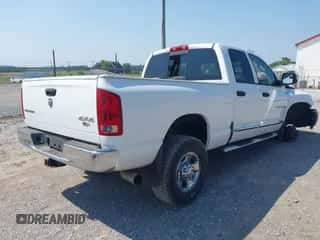 2006 Dodge 3500 SLT z VIN 3D7LX38C36G292102, wystawiony jako IAAI lot #42417064 z przebiegiem 197 069 mil mil oraz . Historia ofert i sprzedaży dostępna na DreamBid. Obrazek 4.