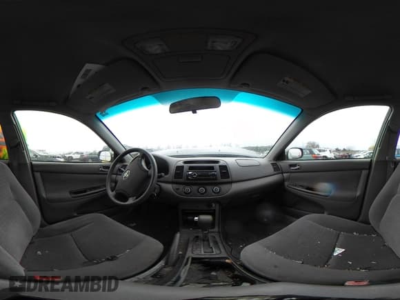 ✅ 2005 Toyota Camry LE • VIN: 4T1BE32K45U964865 • Lot: 43620121. Listed on IAAI with 295,585 mi. Free auction sales archive from the USA and detailed vehicle history report at DreamBid. Image 19.