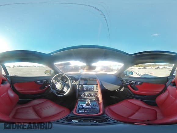 ✅ 2017 Jaguar F-Type Premium • VIN: SAJWA6AT3H8K43691 • Lot: 90925885. Wystawiony na Copart z przebiegiem 55 576 mil. Bezpłatny archiwum sprzedaży aukcyjnych z USA i szczegółowy raport historii pojazdu na DreamBid. Zdjęcie 14.