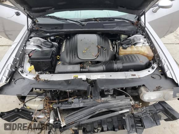 2014 Dodge Challenger Shaker z VIN 2C3CDYBT9EH101326, wystawiony jako Copart lot #85816884 z przebiegiem Nie podano mil oraz Szkoda całkowita • Salvage title. Historia ofert i sprzedaży dostępna na DreamBid. Obrazek 12.