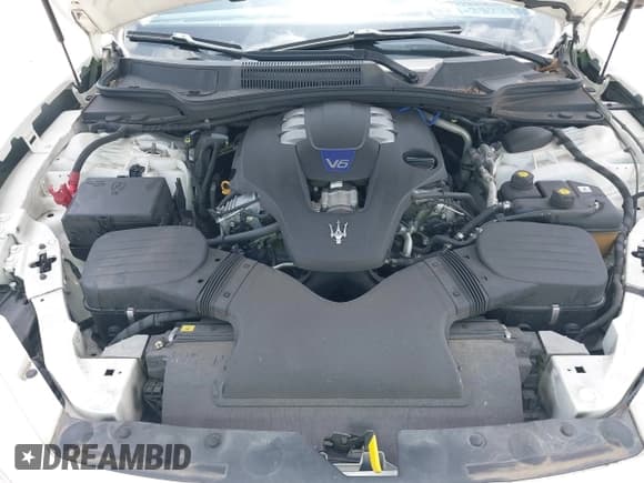 ✅ 2019 Maserati Ghibli S Q4 • VIN: ZAM57YTA2K1338433 • Lot: 42703155. Wystawiony na IAAI z przebiegiem 31 737 mil. Bezpłatny archiwum sprzedaży aukcyjnych z USA i szczegółowy raport historii pojazdu na DreamBid. Zdjęcie 10.