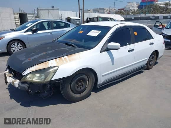 2007 Honda Accord VP with VIN JHMCM56117C005391, listed as a IAAI auction lot 42885369 with 123,217 mi miles and . Bid and sale history available at DreamBid. Image 2.