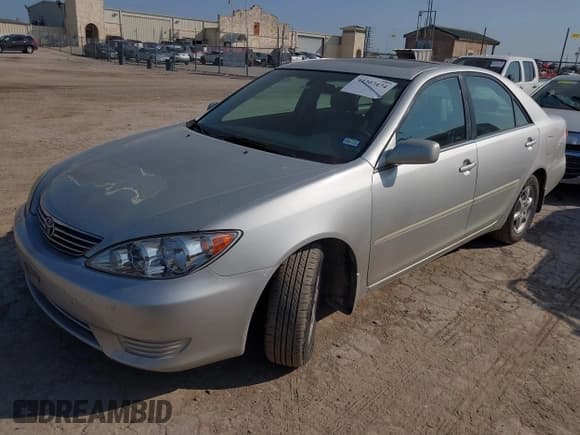 ✅ 2006 Toyota Camry STD • VIN: 4T1BE32KX6U650865 • Lot: 42207474. Listed on IAAI with 281,391 mi. Free auction sales archive from the USA and detailed vehicle history report at DreamBid. Image 2.