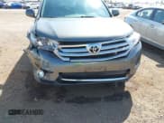 ✅ 2012 Toyota Highlander • VIN: 5TDZK3EH0CS065837 • Лот: 43347093. Опубликован ранее на IAAI с пробегом 126 409 миль. Бесплатный доступ к архиву аукционных продаж из США и подробный отчёт об истории автомобиля на DreamBid. Изображение 6.