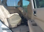 ✅ 2014 Nissan Pathfinder SL • VIN: 5N1AR2MNXEC692930 • Lot: 42558833. Listed on IAAI with 170,337 mi. Free auction sales archive from the USA and detailed vehicle history report at DreamBid. Image 8.