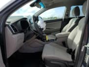 ✅ 2021 Hyundai Tucson SE • VIN: KM8J23A41MU402248 • Лот: 82282115. Опубликован ранее на Copart с пробегом 79 156 миль. Бесплатный доступ к архиву аукционных продаж из США и подробный отчёт об истории автомобиля на DreamBid. Изображение 7.