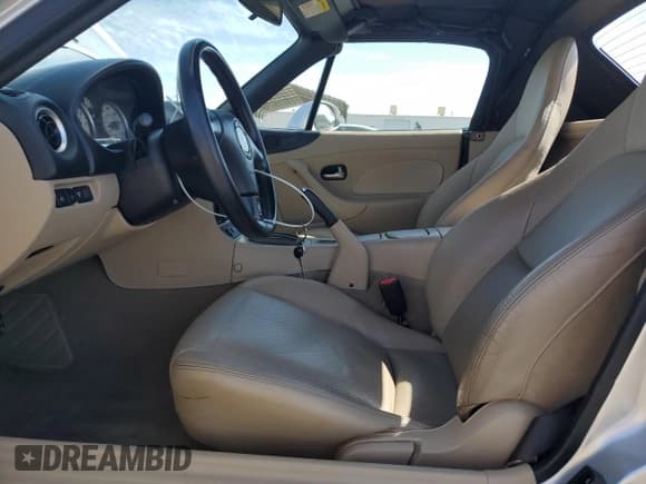 ✅ 2003 Mazda MX-5 Miata Cloth • VIN: JM1NB353430301685 • Lot: 48756715. Listed on Copart with 57,414 mi. Free auction sales archive from the USA and detailed vehicle history report at DreamBid. Image 7.