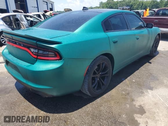 ✅ 2016 Dodge Charger R/T • VIN: 2C3CDXCT9GH174451 • Lot: 60707664. Wystawiony na Copart z przebiegiem 77 178 mil. Bezpłatny archiwum sprzedaży aukcyjnych z USA i szczegółowy raport historii pojazdu na DreamBid. Zdjęcie 3.