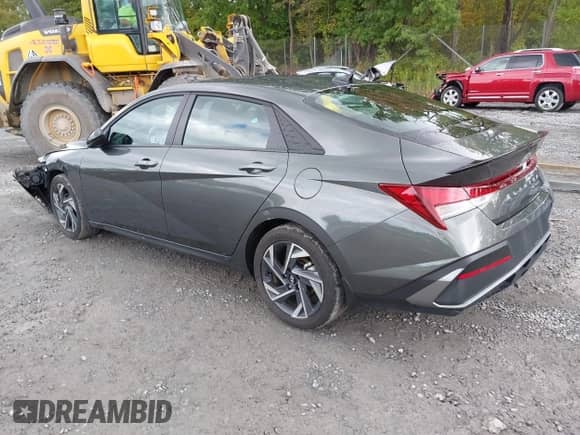 2025 Hyundai Elantra SEL Sport with VIN KMHLM4DG2SU955860, listed as a IAAI auction lot 43317517 with 8,756 mi miles and . Bid and sale history available at DreamBid. Image 3.