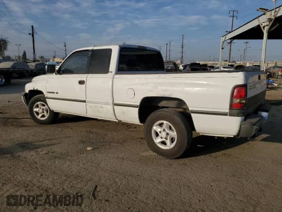 1997 Dodge 1500 с VIN 3B7HC13YXVG827475, выставлен на аукционе Copart как лот 86077464 с пробегом 210 679 миль миль и Чистый • Clean title. История ставок и продаж доступна на DreamBid. Изображение 2.