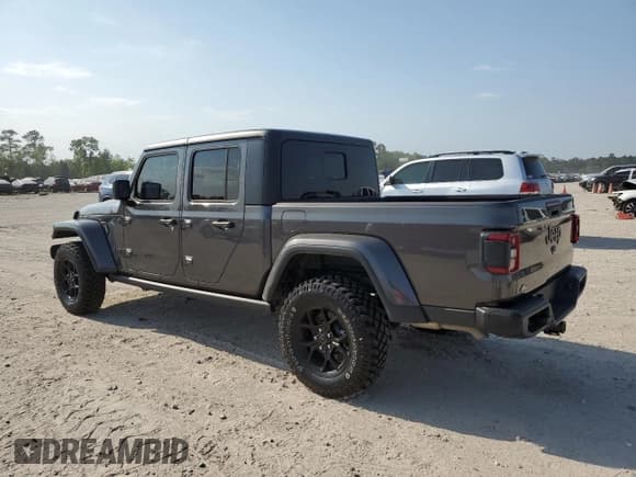 ✅ 2024 Jeep Gladiator Willys • VIN: 1C6HJTAG6RL107893 • Лот: 53328945. Опубликован ранее на Copart с пробегом 8 961 миль. Бесплатный доступ к архиву аукционных продаж из США и подробный отчёт об истории автомобиля на DreamBid. Изображение 2.