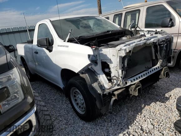 ✅ 2019 Chevrolet Silverado 1500 Work Truck • VIN: 3GCNWAEH0KG231696 • Lot: 82112745. Wystawiony na Copart z przebiegiem 102 158 mil. Bezpłatny archiwum sprzedaży aukcyjnych z USA i szczegółowy raport historii pojazdu na DreamBid. Zdjęcie 4.