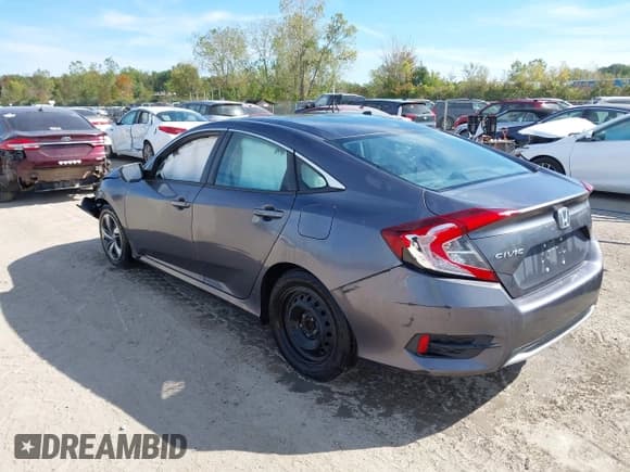 ✅ 2020 Honda Civic LX • VIN: 2HGFC2F69LH547438 • Lot: 43366423. Wystawiony na IAAI z przebiegiem 57 001 mil. Bezpłatny archiwum sprzedaży aukcyjnych z USA i szczegółowy raport historii pojazdu na DreamBid. Zdjęcie 3.