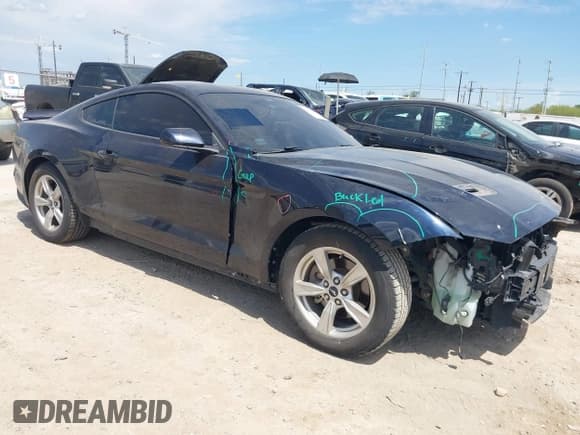 ✅ 2021 Ford Mustang EcoBoost • VIN: 1FA6P8TH4M5113017 • Lot: 42873186. Wystawiony na IAAI z przebiegiem 82 059 mil. Bezpłatny archiwum sprzedaży aukcyjnych z USA i szczegółowy raport historii pojazdu na DreamBid. Zdjęcie 1.