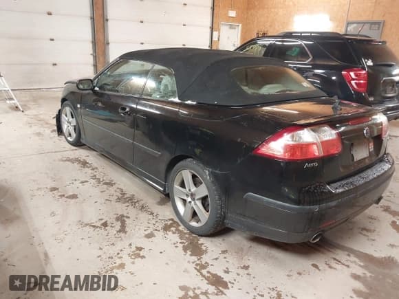 ✅ 2006 Saab 9-3 Aero • VIN: YS3FH71U866105784 • Lot: 41054313. Wystawiony na IAAI z przebiegiem 158 646 mil. Bezpłatny archiwum sprzedaży aukcyjnych z USA i szczegółowy raport historii pojazdu na DreamBid. Zdjęcie 3.